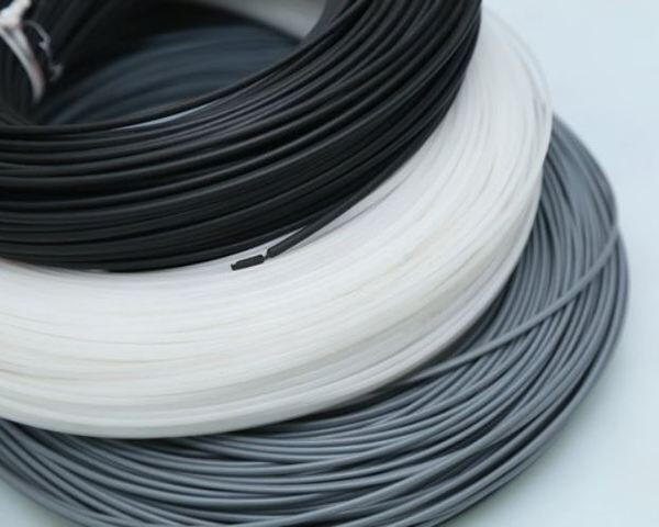 SOUDURE PP NOIR EL-S ROND ROULEAU 3.5KG   D.4