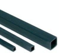 TUBE CARRE PE NOIR LG.5M              50X50X4