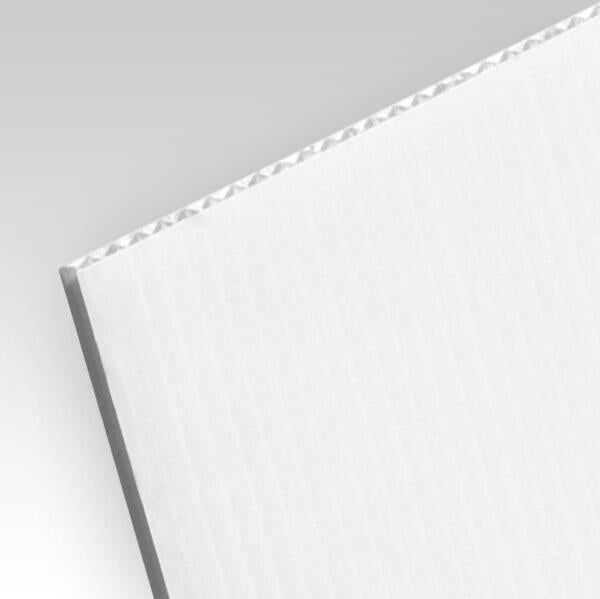 PLAQUE PP BLANC ALVEOLAIRE 600G  3.5X1200X800