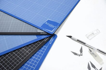 COUTEAU DE PRECISION                      N 1