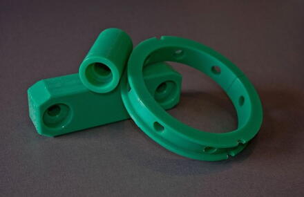 PLAQUE PE HD6000 VERT PRESSE     10X2050X1020