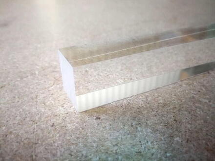 BARRE CARREE PMMA INCOLORE POLI       100X100